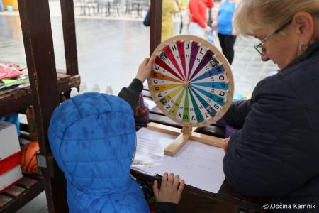 Teden otroka obeležili tudi na Glavnem trgu v Kamniku  (13)
